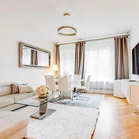 Exclusive Riverside In The Heart Of Apartment *