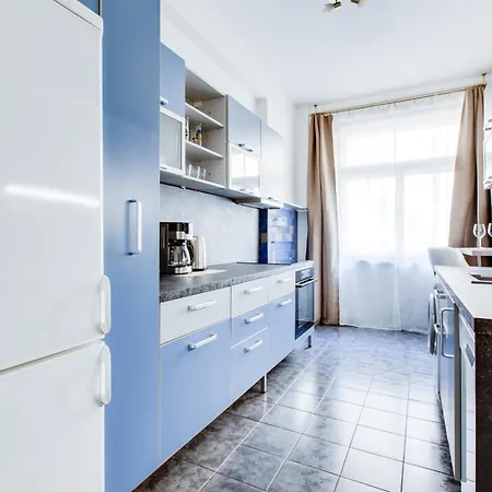 Exclusive Riverside In The Heart Of * Prague
