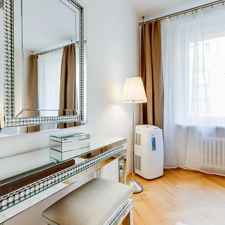 Exclusive Riverside In The Heart Of Apartamento