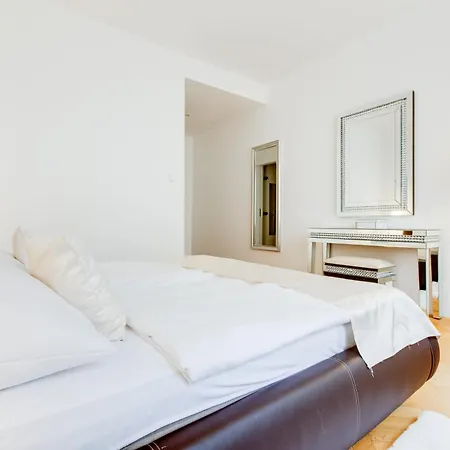 Apartamento Exclusive Riverside In The Heart Of
