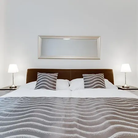 Διαμέρισμα Exclusive Riverside In The Heart Of