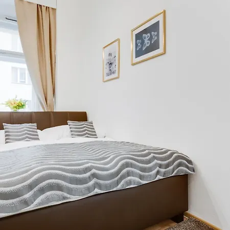 Apartment Exclusive Riverside In The Heart Of *