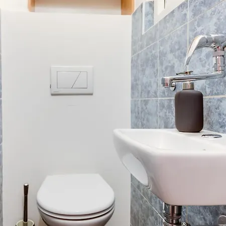 Apartment Exclusive Riverside In The Heart Of