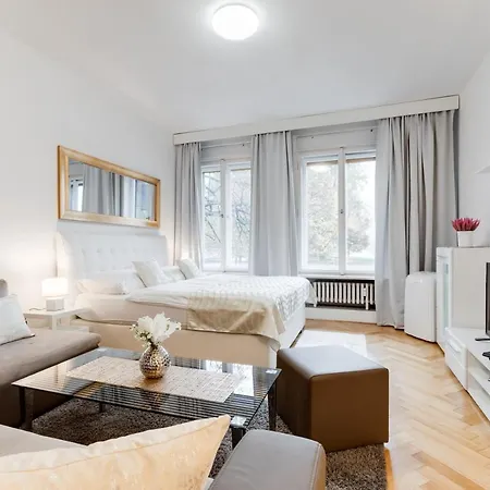 Exclusive Riverside In The Heart Of