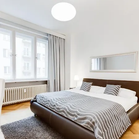 Exclusive Riverside In The Heart Of Apartment *